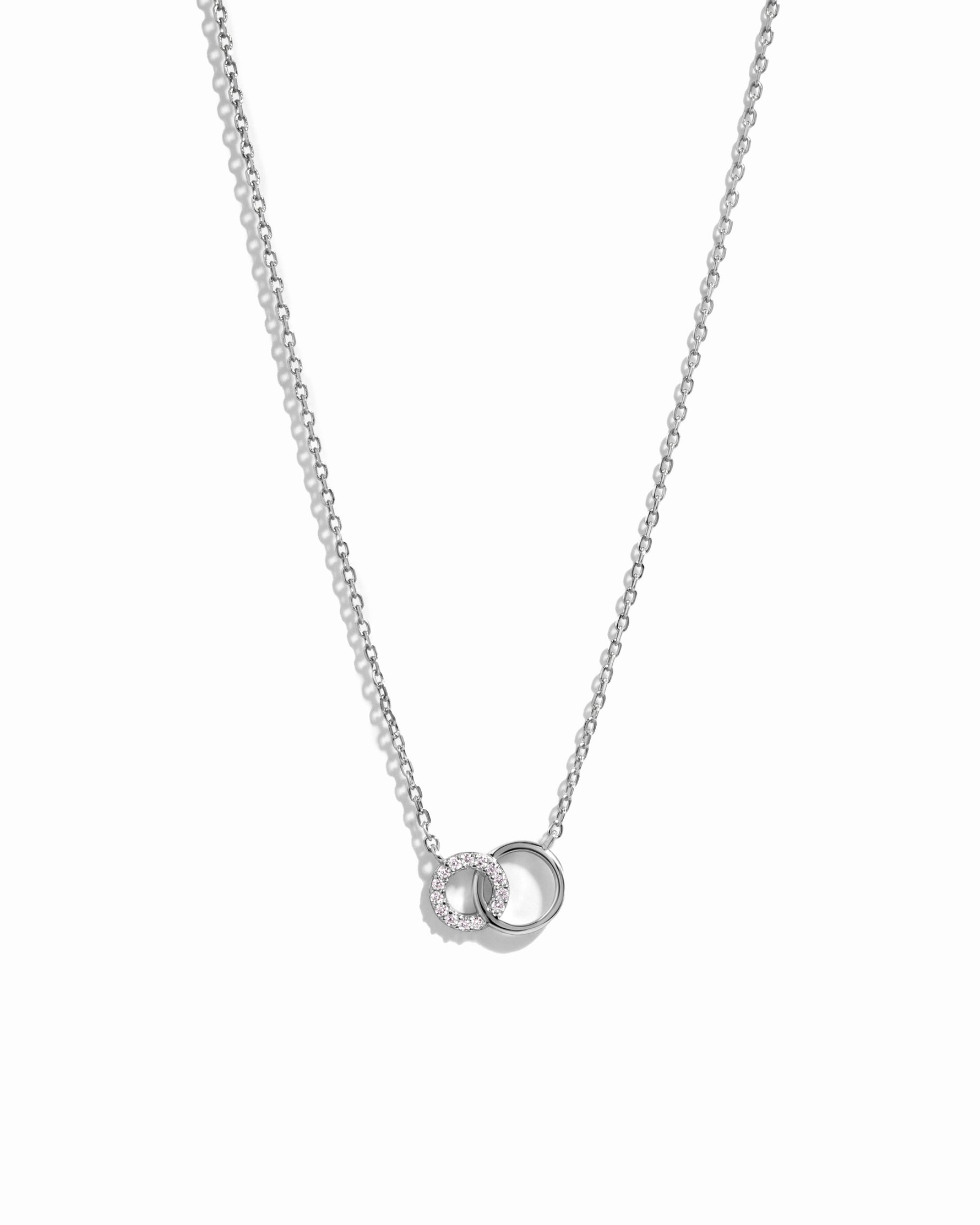 Interlocking Circle Diamond Necklace
