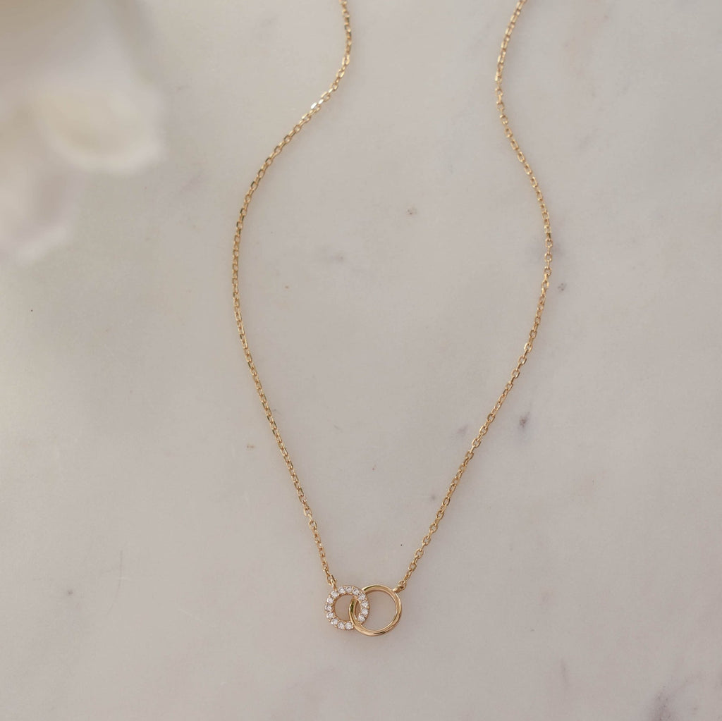 Interlocking Circle Diamond Necklace