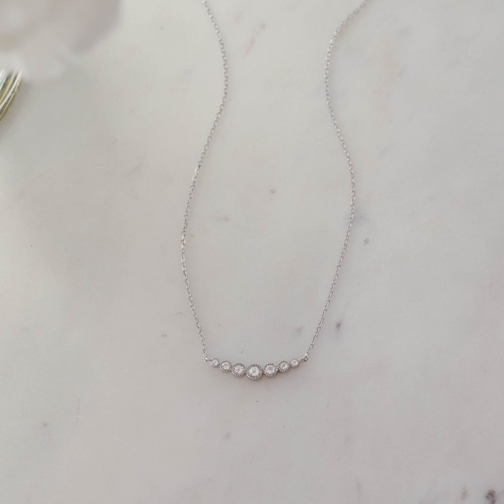 Bezel Gradient Bar Necklace