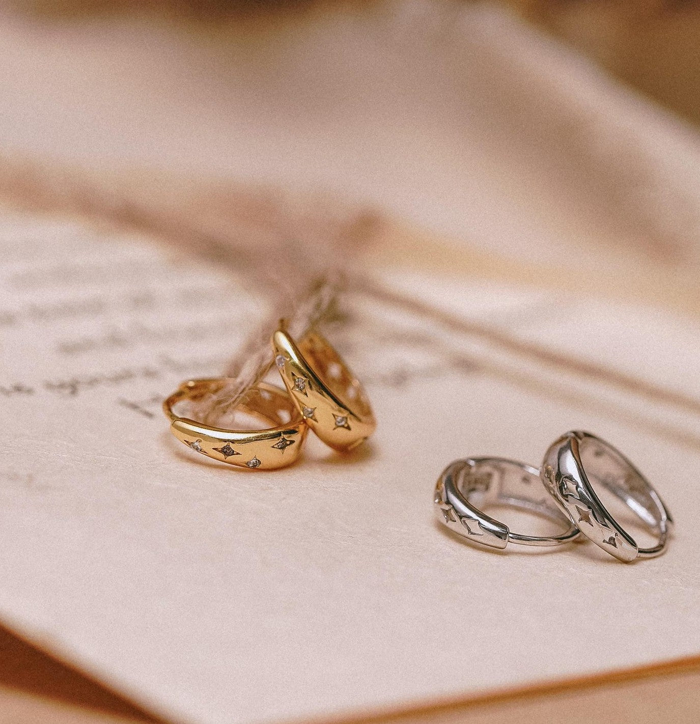 Dainty Star Huggie Hoop Earrings