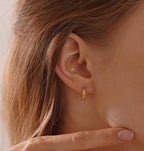 Dainty Star Huggie Hoop Earrings