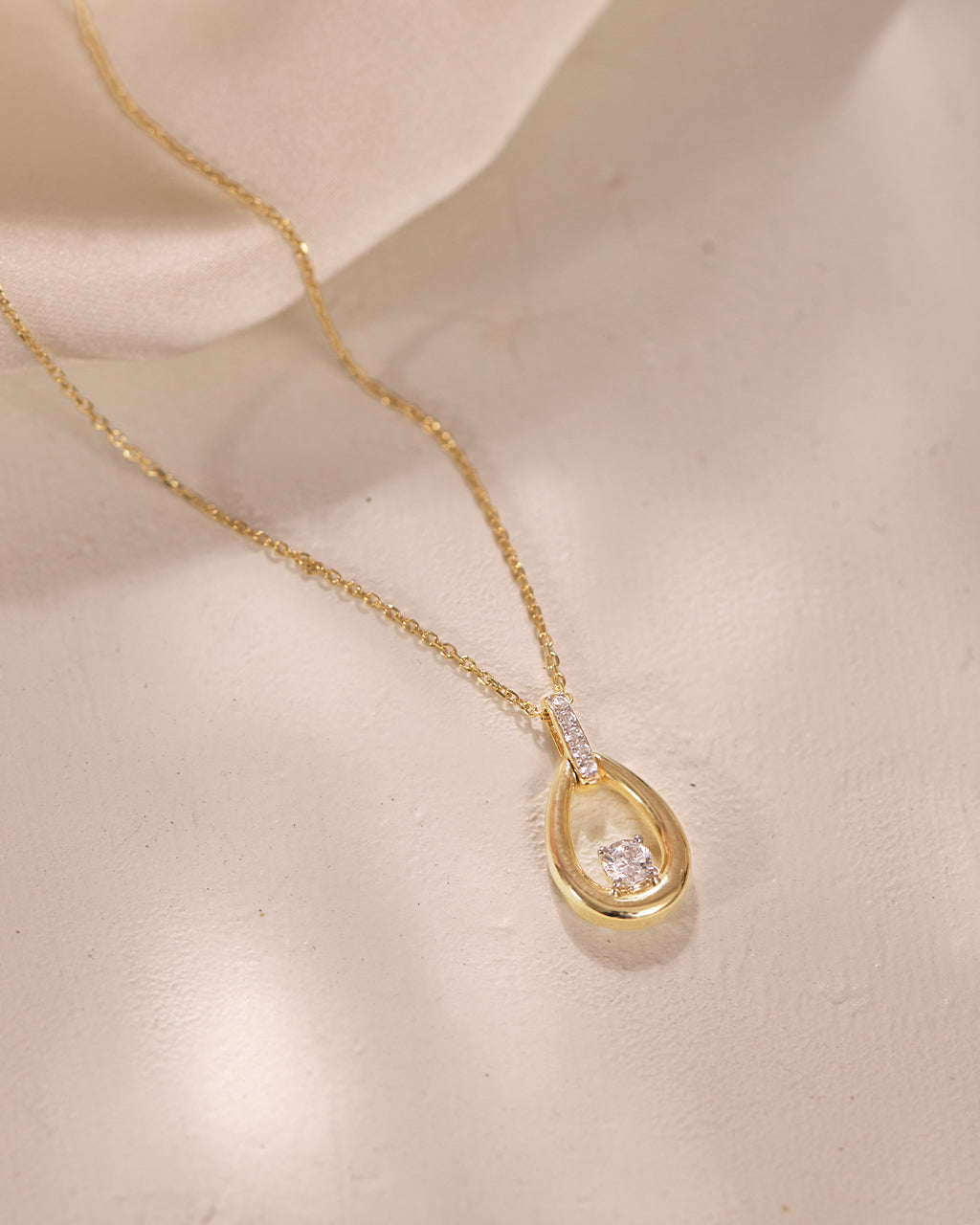 Elegant Drop Diamond Necklace