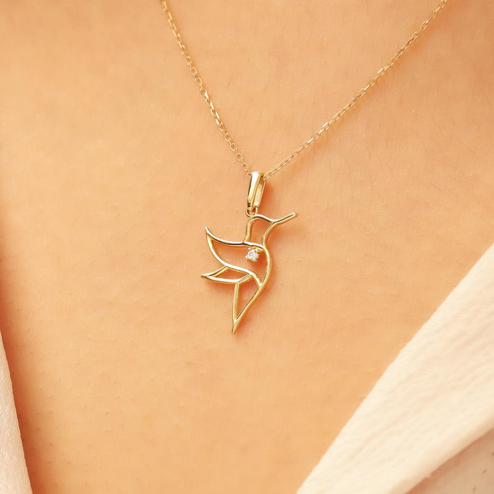 Bird Pendant Necklace