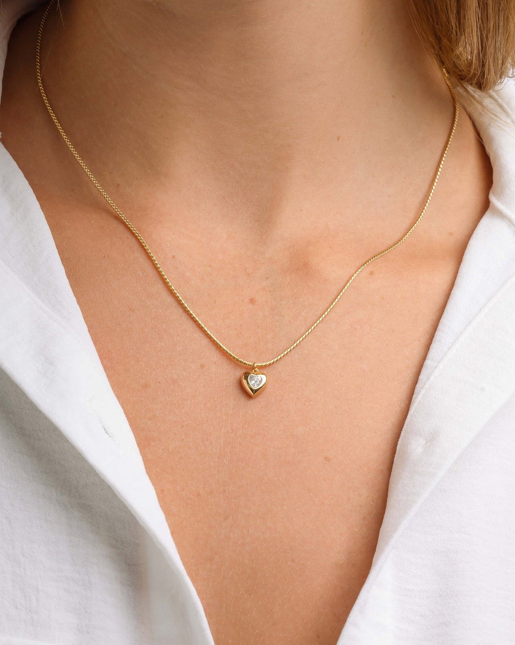 Heart Solitaire Chain Pendant