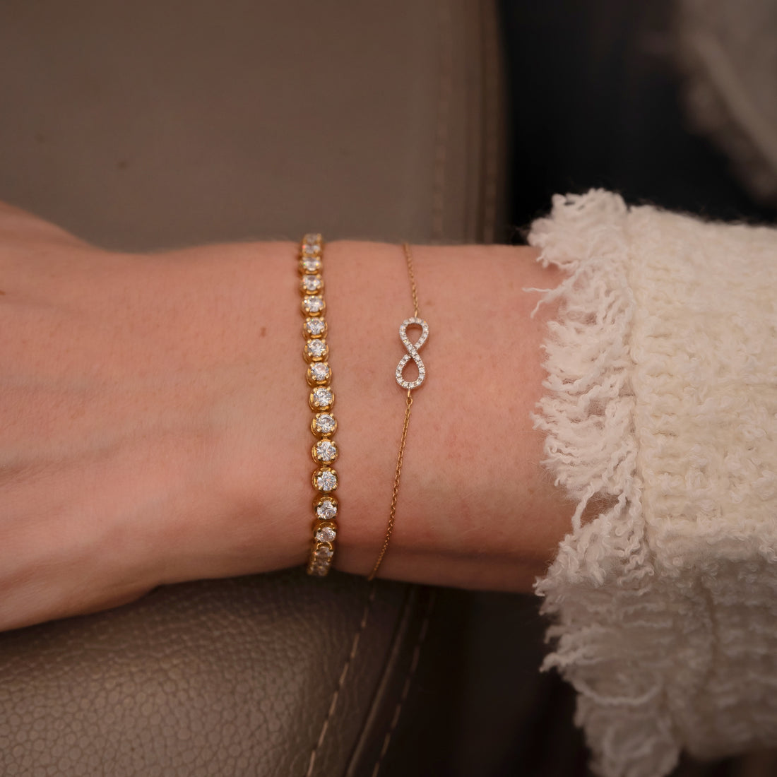 Infinity Motif Diamond Chain Bracelet