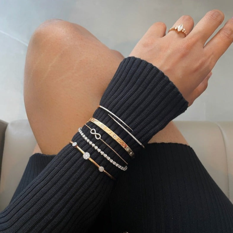 Infinity Motif Diamond Chain Bracelet