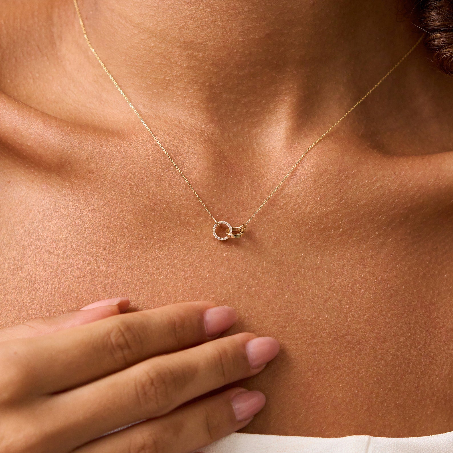 Intertwined Circle Diamond Necklace