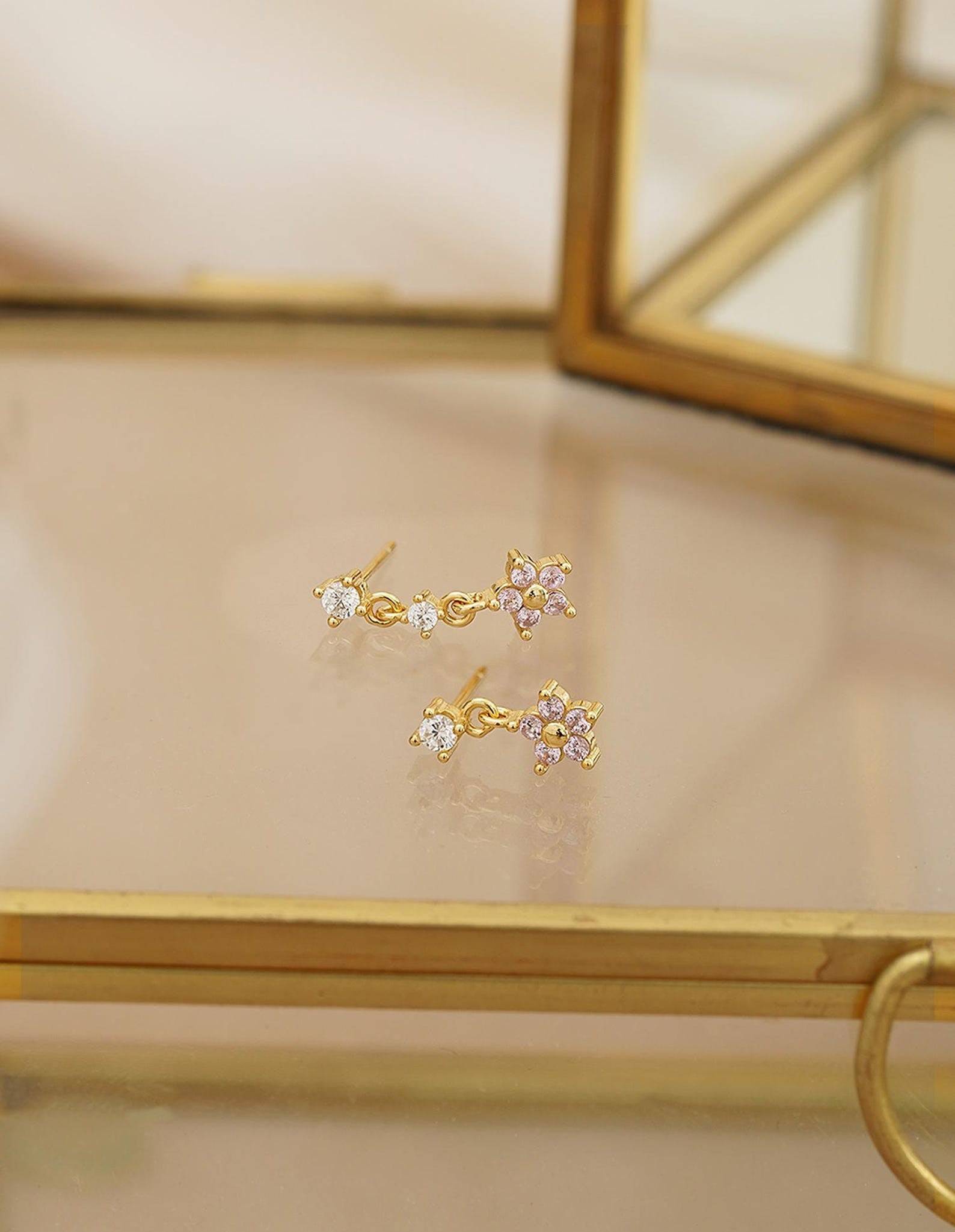 Minimal Flower Drop Studs