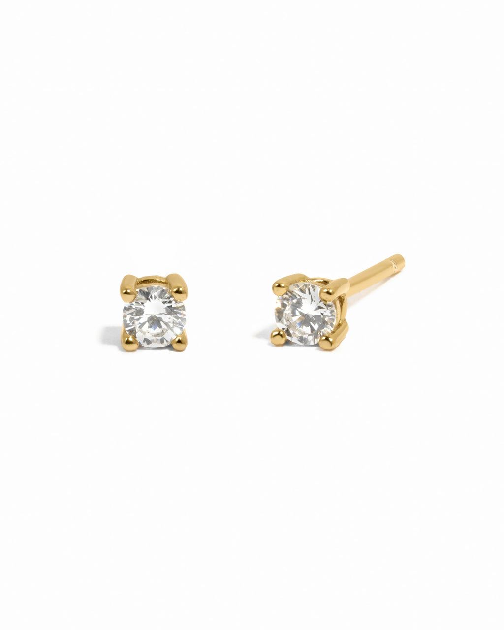 Prong Round Solitaire Studs