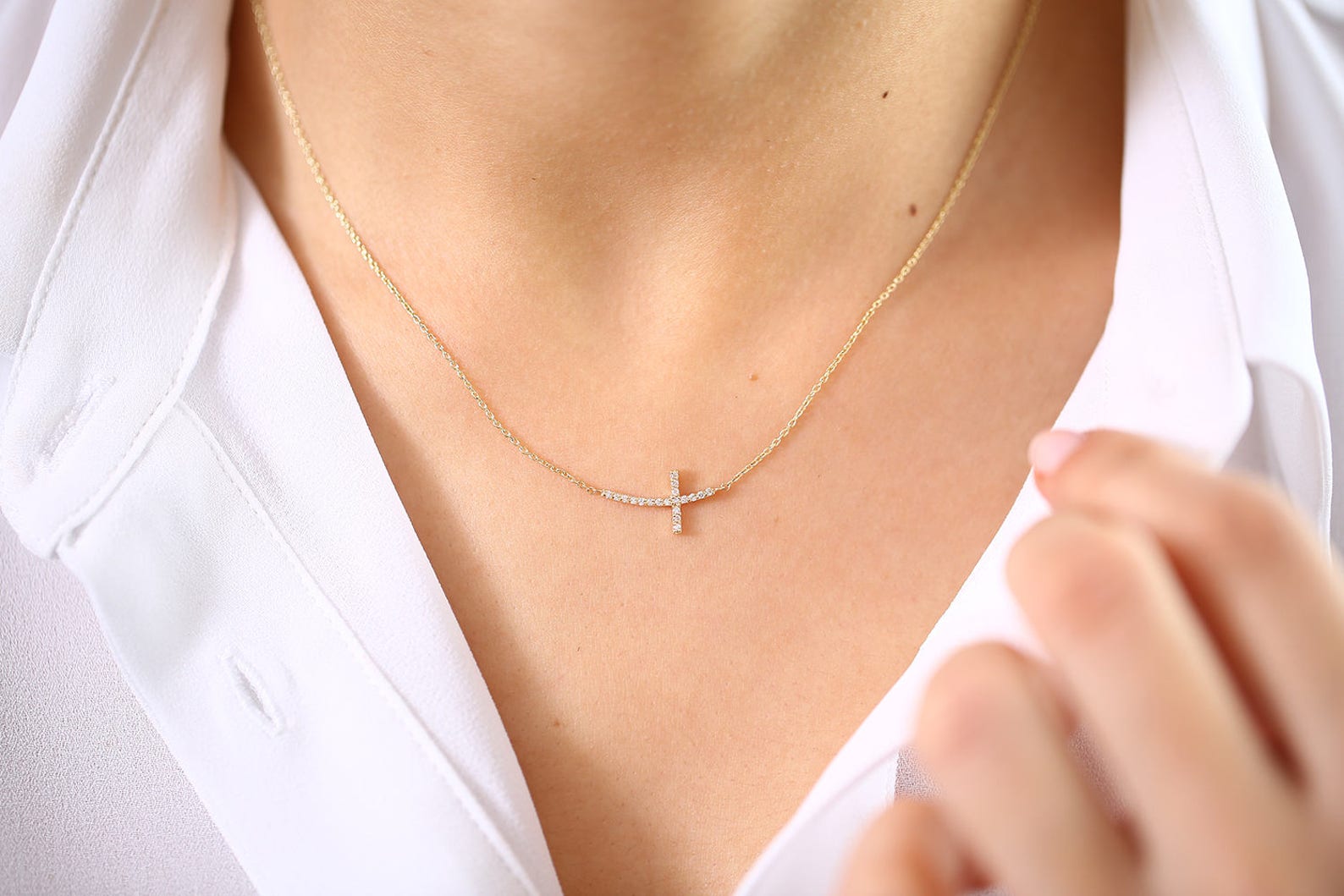 Side Cross Diamond Necklace