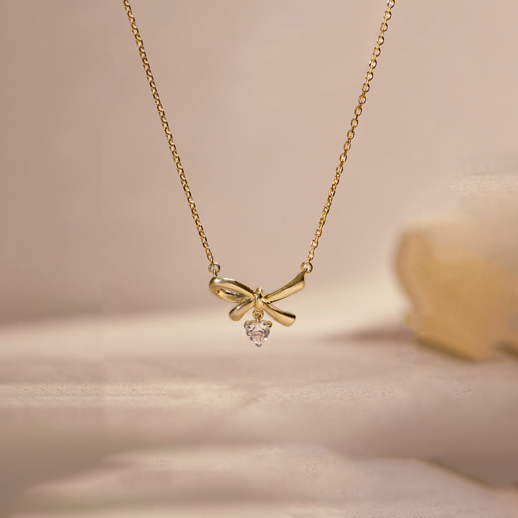 Sweet Bow Diamond Pendant Necklace
