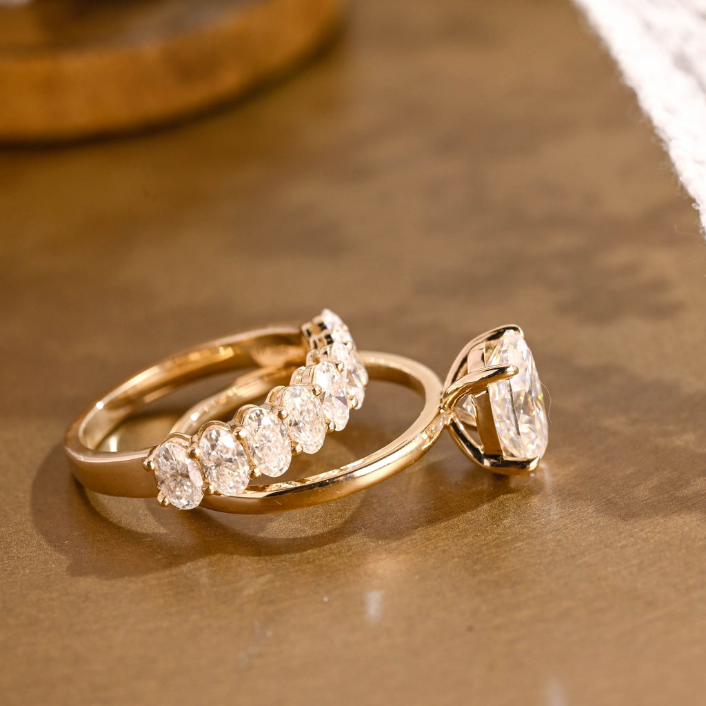 The Alina Bridal Set - Oval Diamond Ring with Curved Wedding Band
