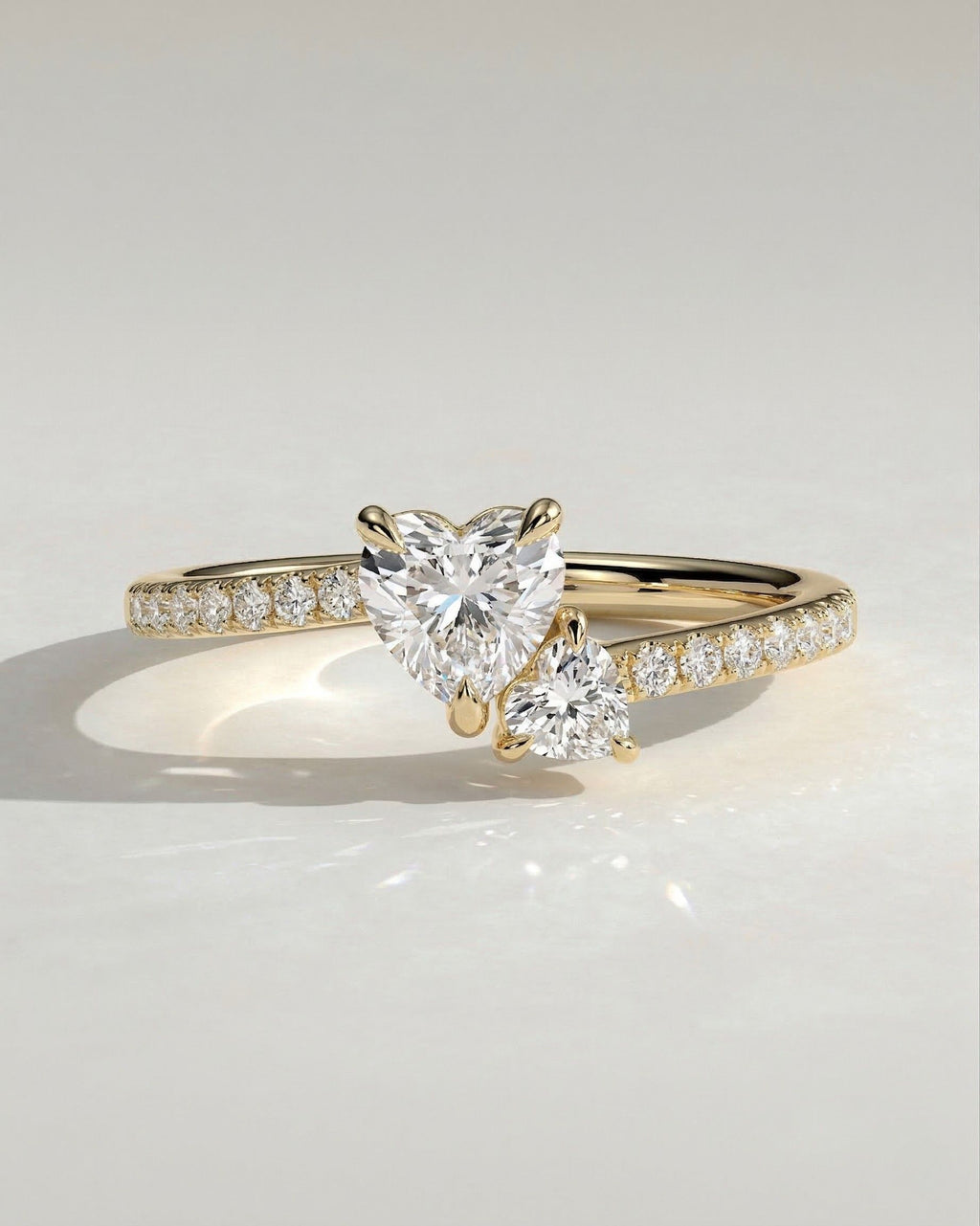 The Amorelle Ring - Heart Diamond Toi et Moi Ring