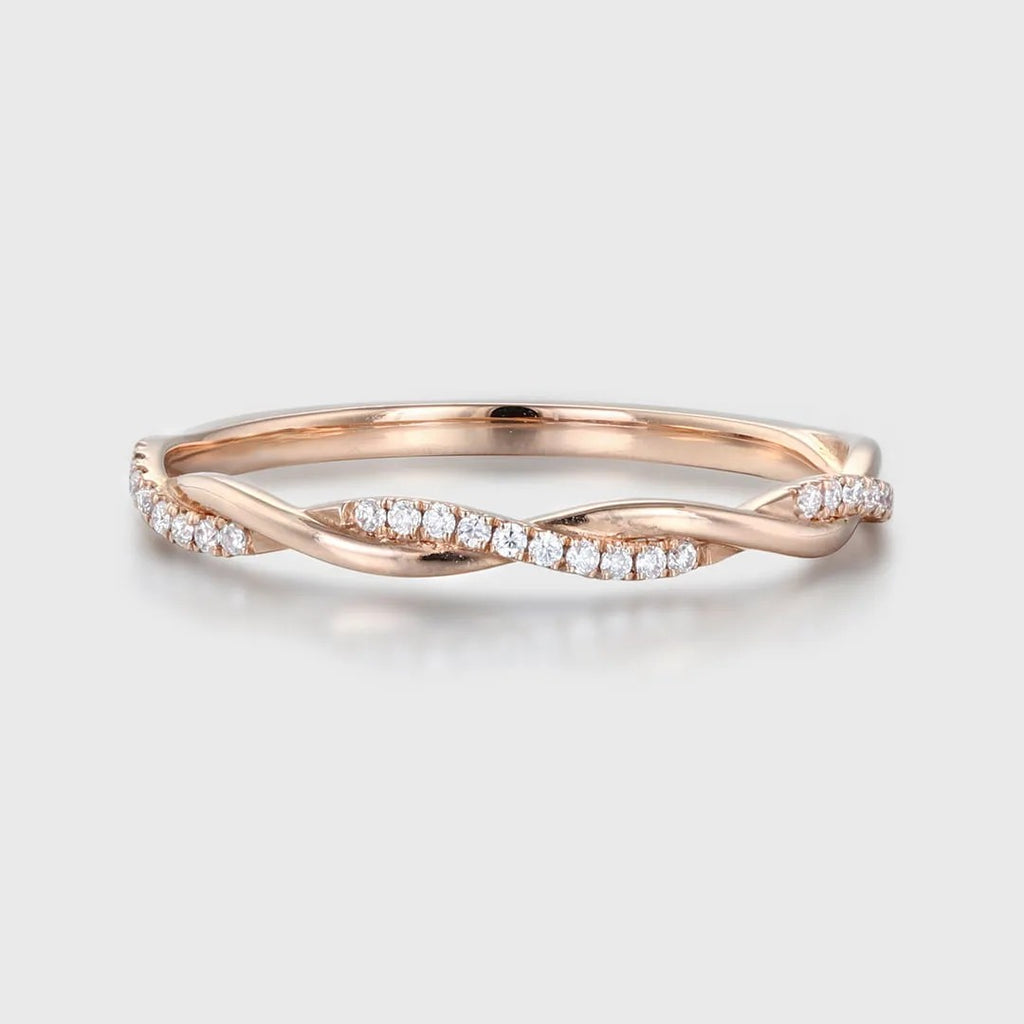 The Aveline Ring - Diamond Twist Band