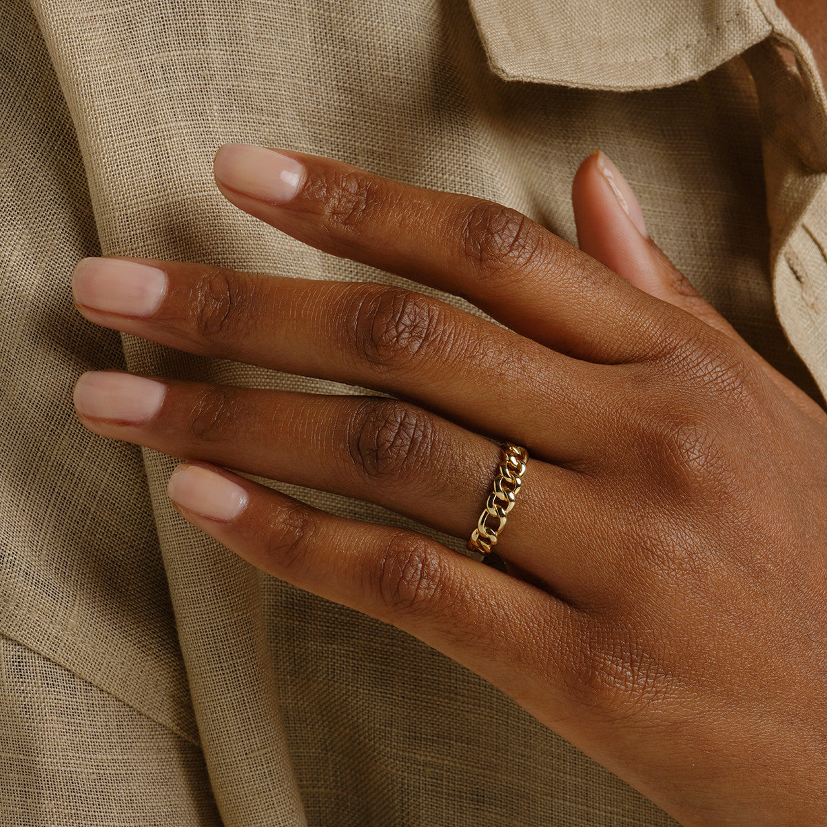The Cleo Band - Polished Gold Chain Ring
