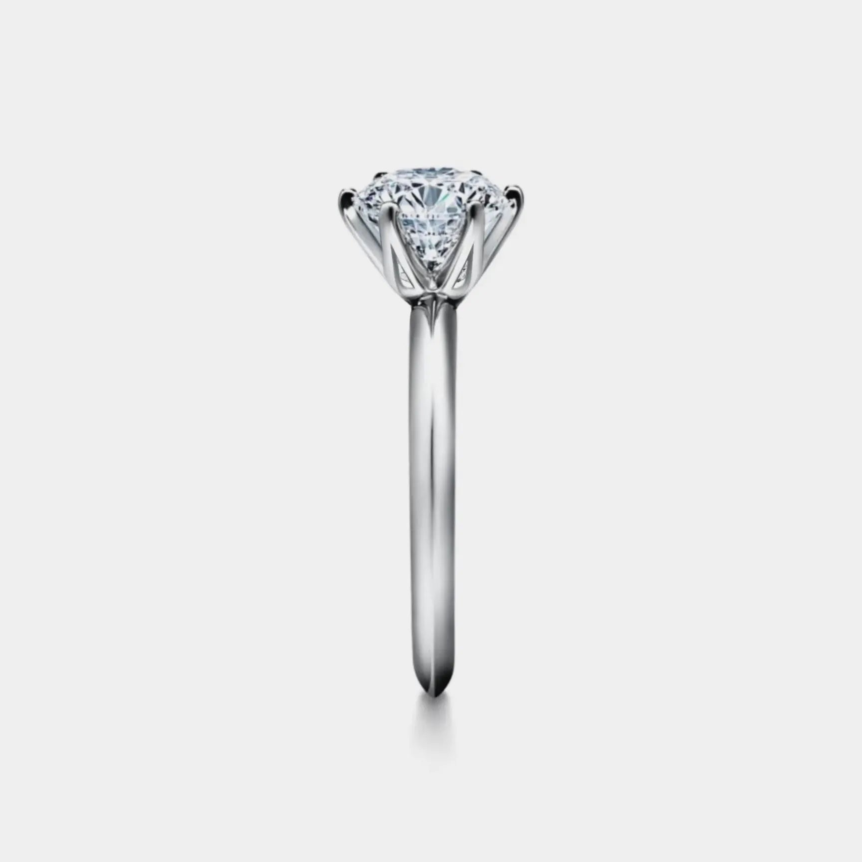 The Eleanor Ring - Round Solitaire Diamond Ring