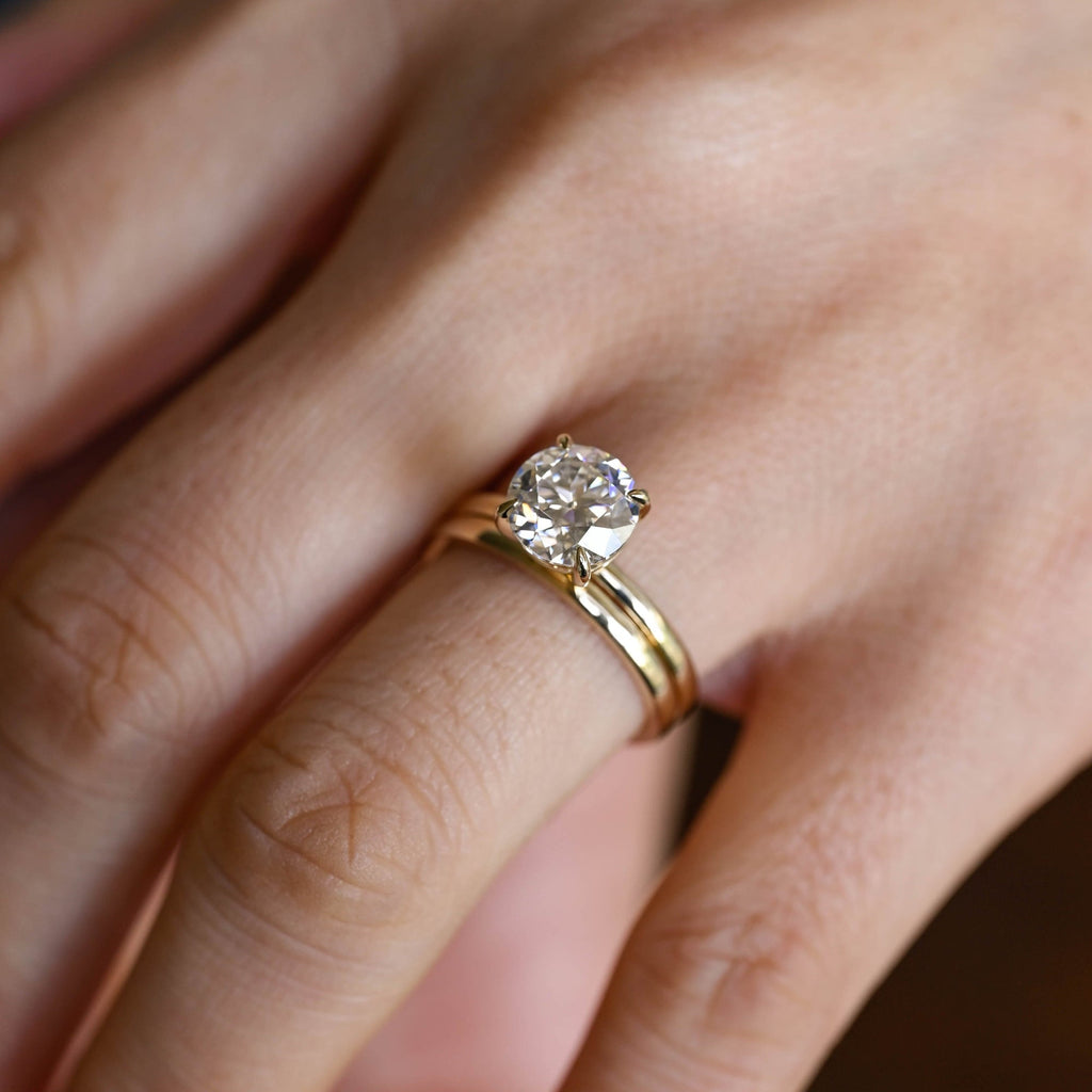 The Elise Bridal Set - Round Solitaire Ring with Plain Wedding Band