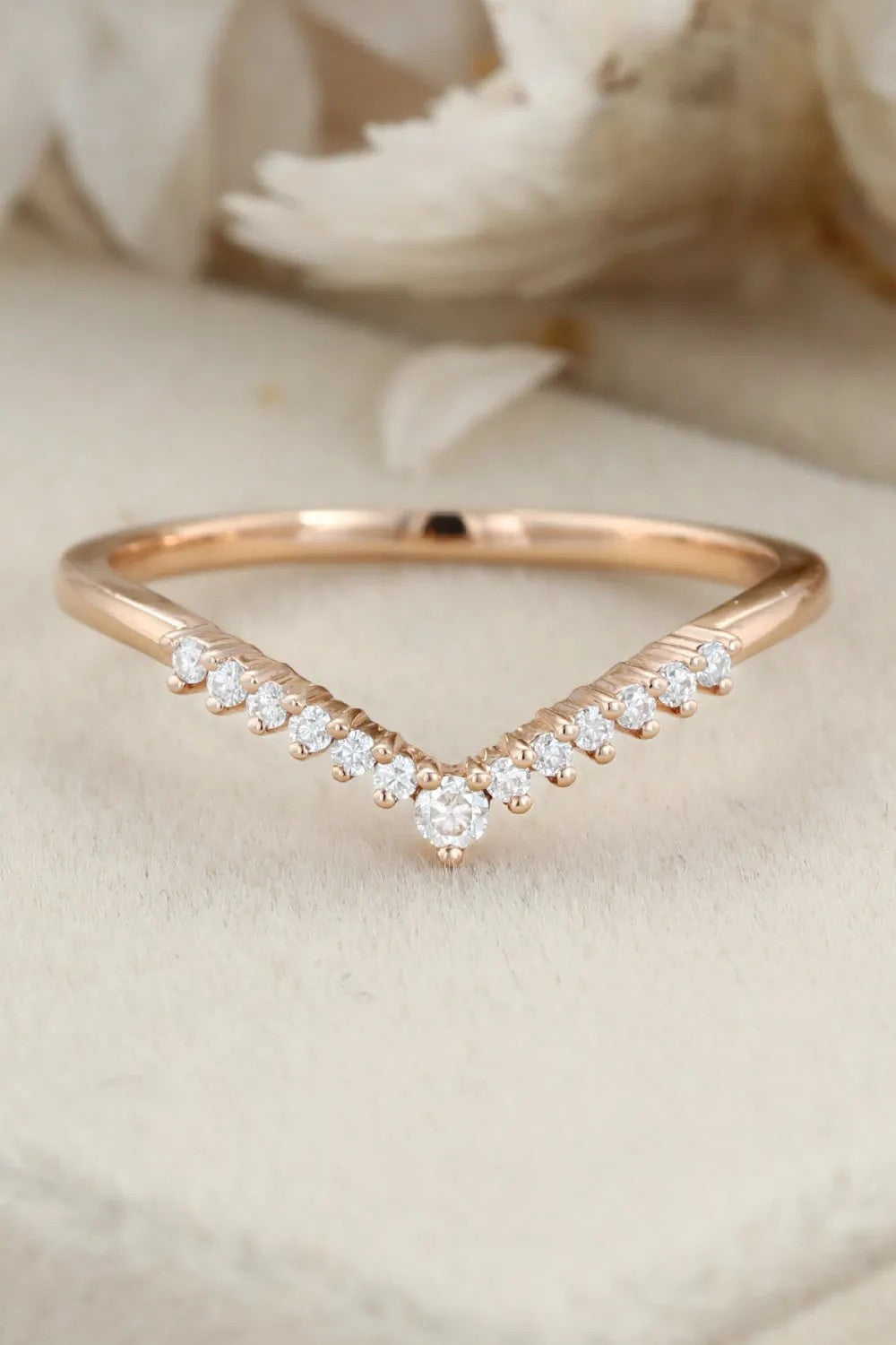 The Evara Ring - Pavé Diamond Contour Band
