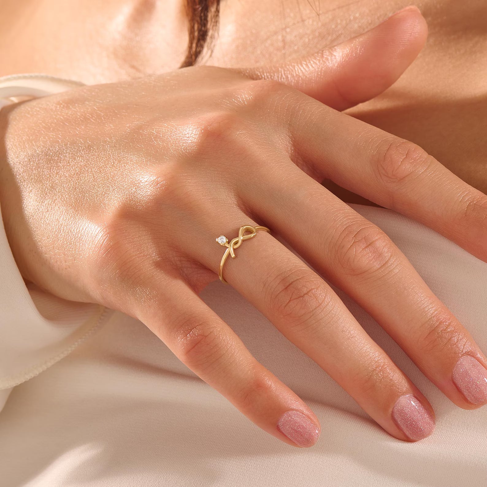 The Evera Ring - Infinity Diamond Ring