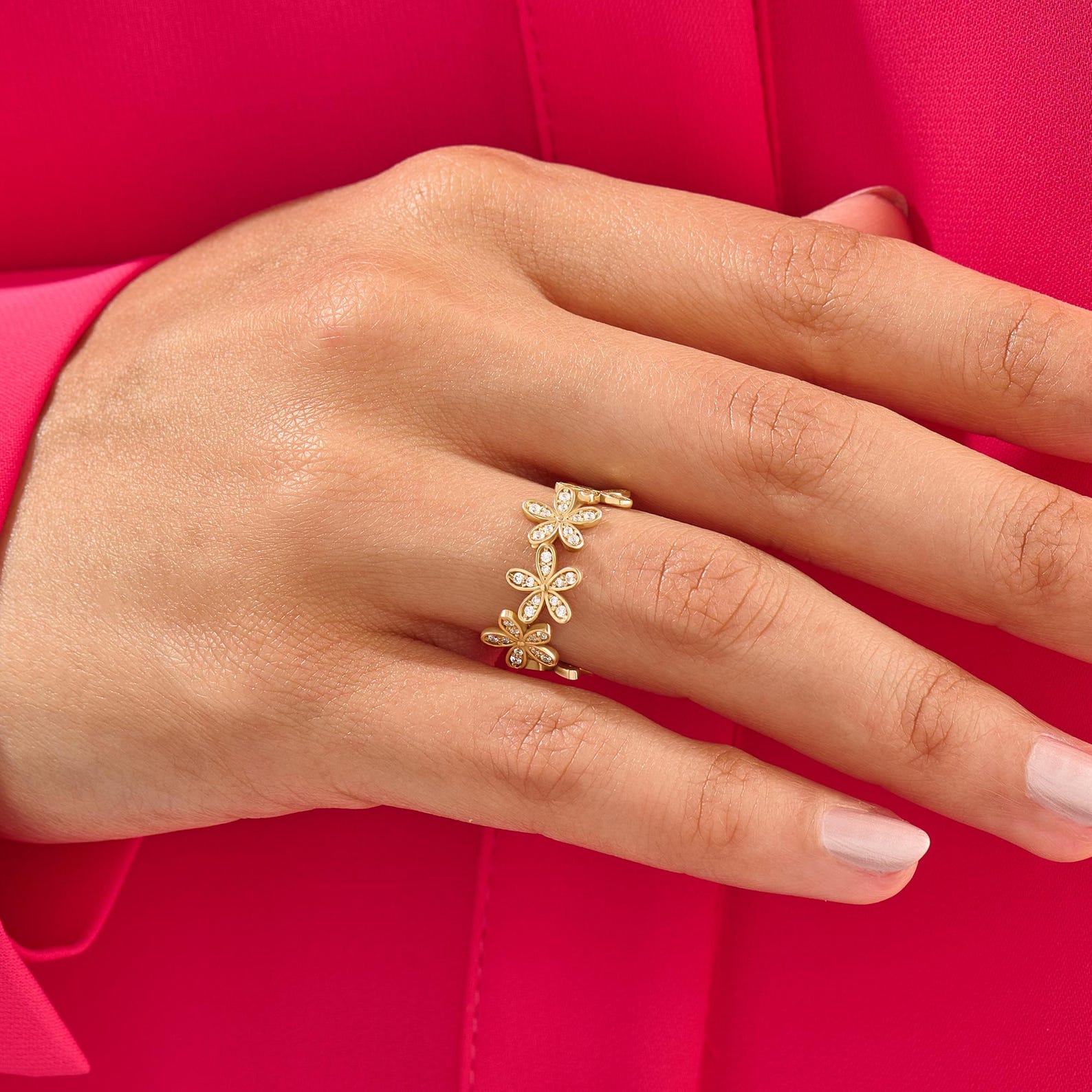 The Florea Ring - Diamond Floral Band