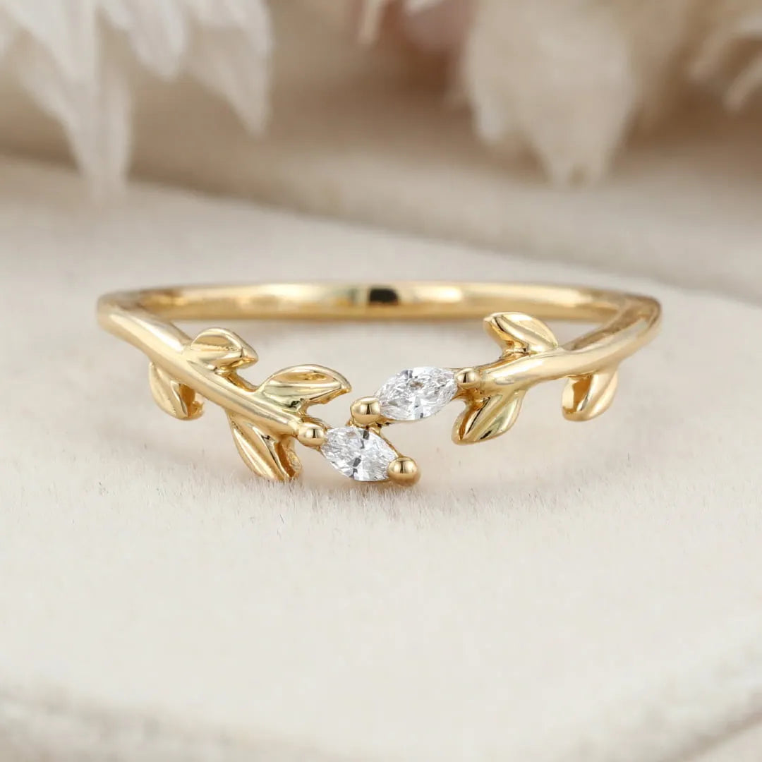The Liora Ring - Diamond Leaf Vine Ring