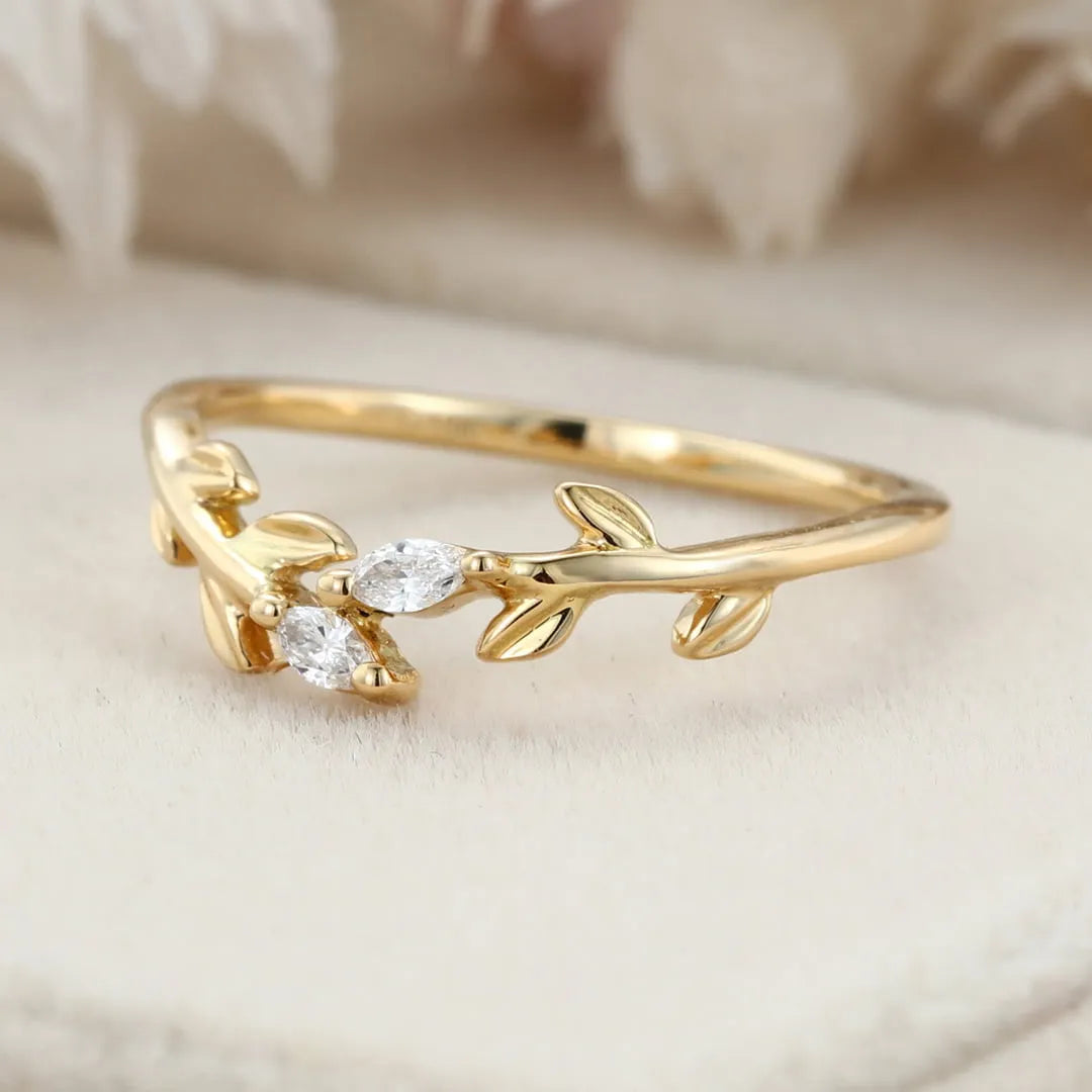 The Liora Ring - Diamond Leaf Vine Ring