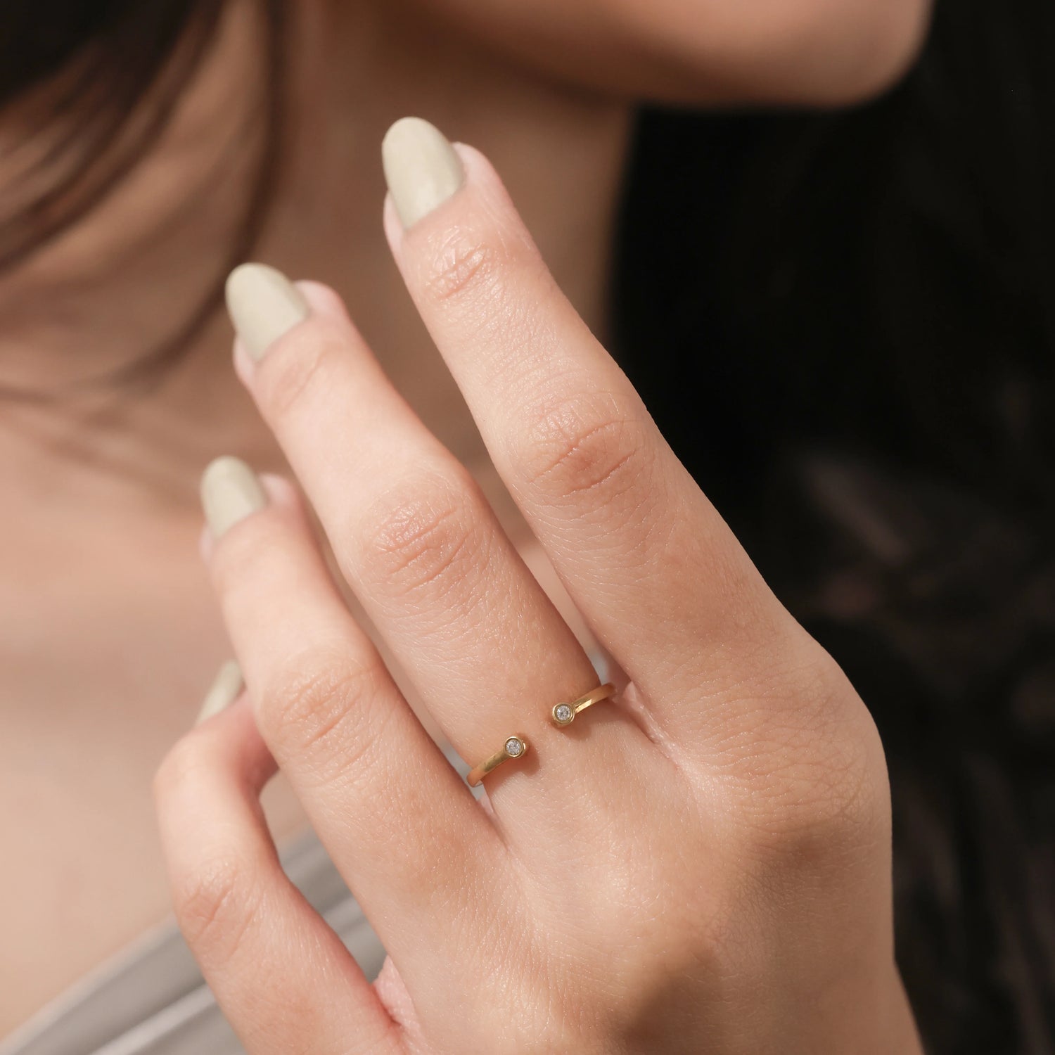 The Lirenne Ring - Cuff Round Diamond Ring