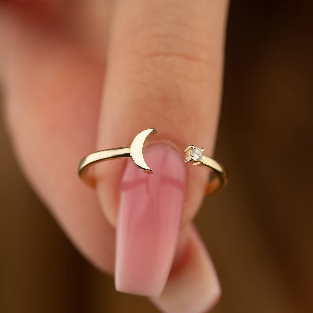 The Luna Ring - Crescent Moon Diamond Ring