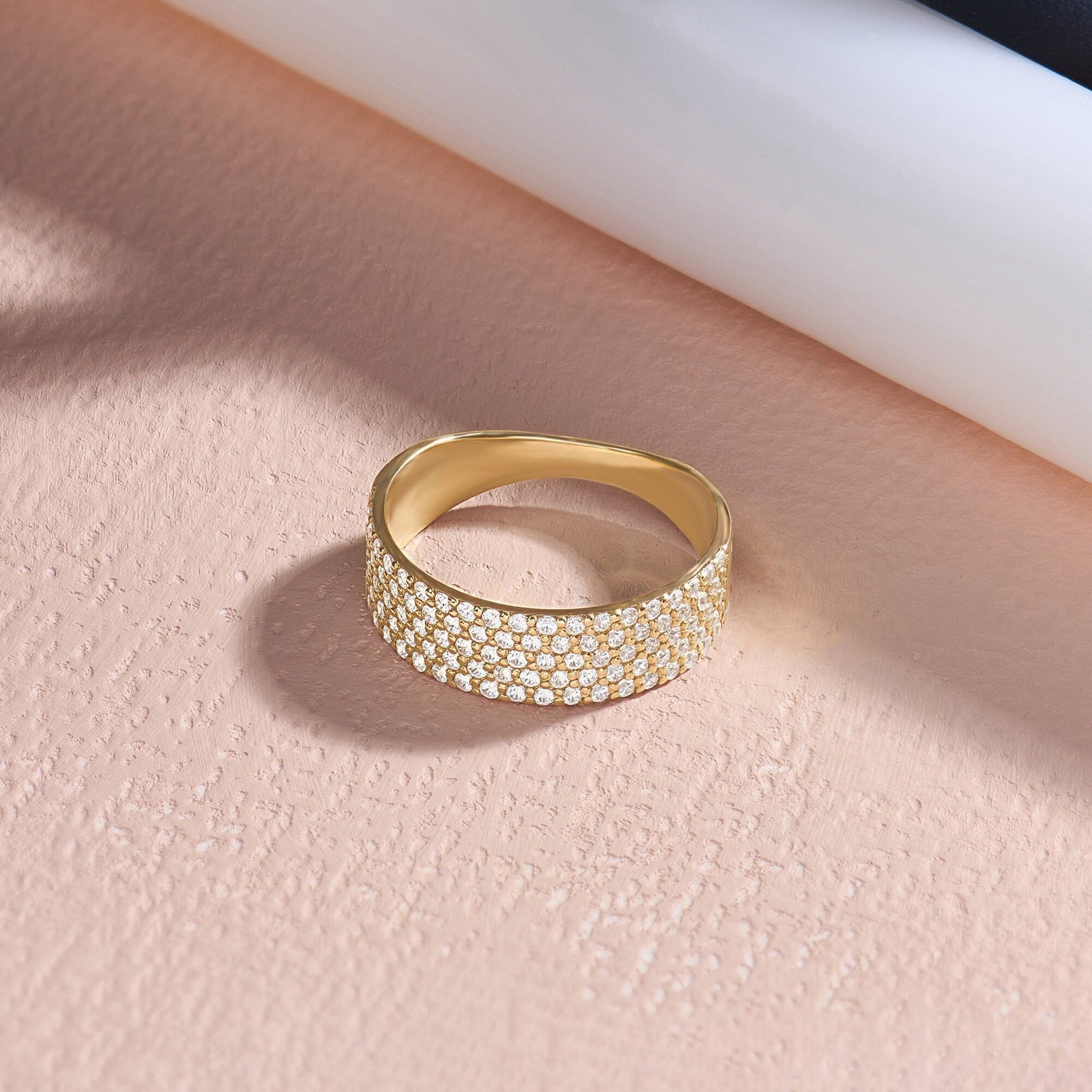 The Margot Band - Wide Pavé Diamond Band