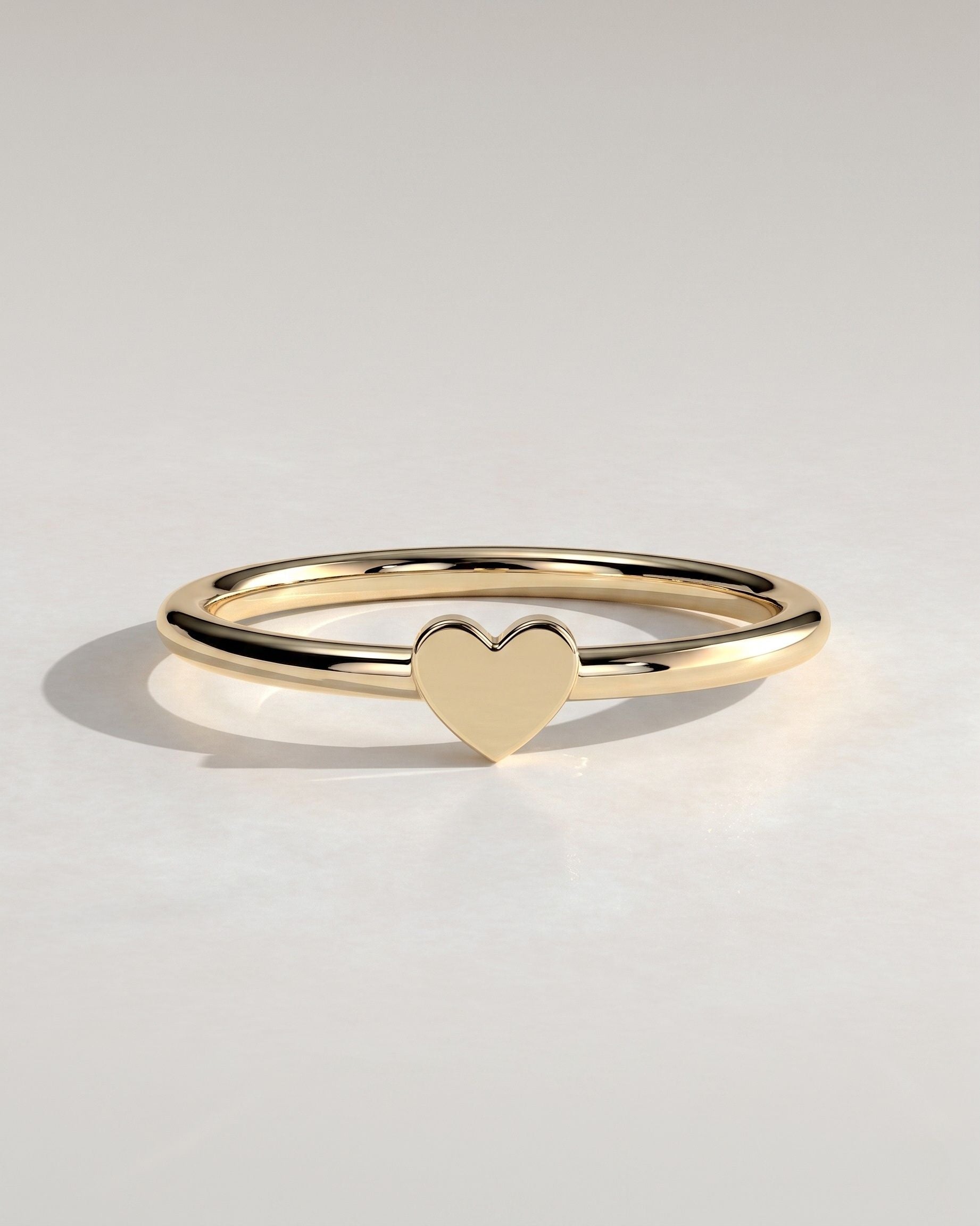 The Mila Ring - Polished Gold Heart Ring