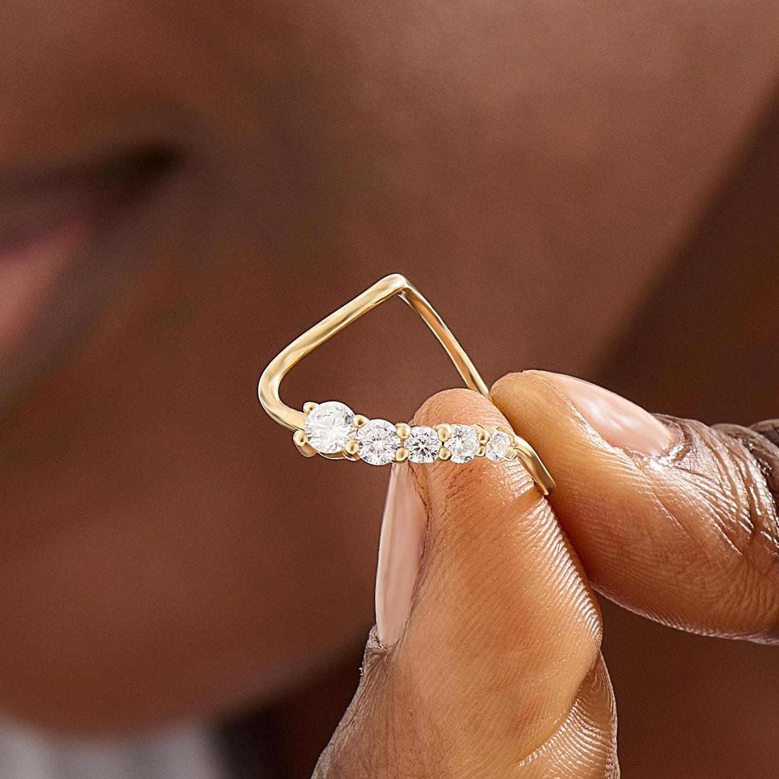 The Ondine Ring - Round Brilliant Wave Band in Silver