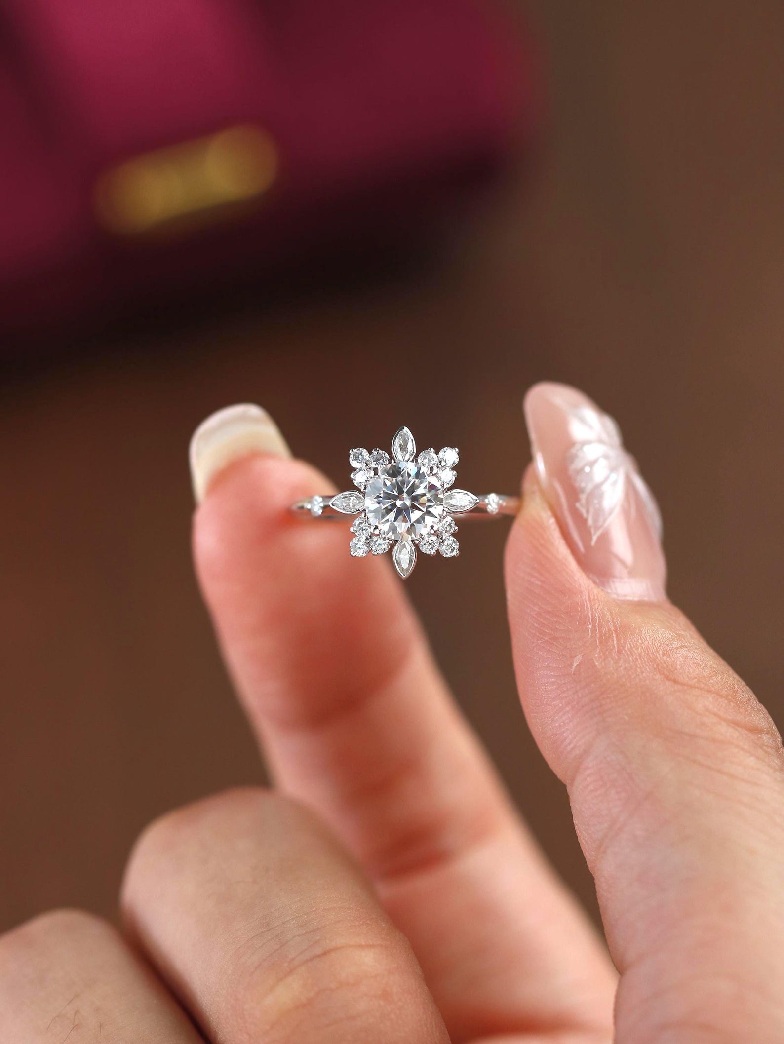 The Solmira Ring - Diamond Starburst Halo