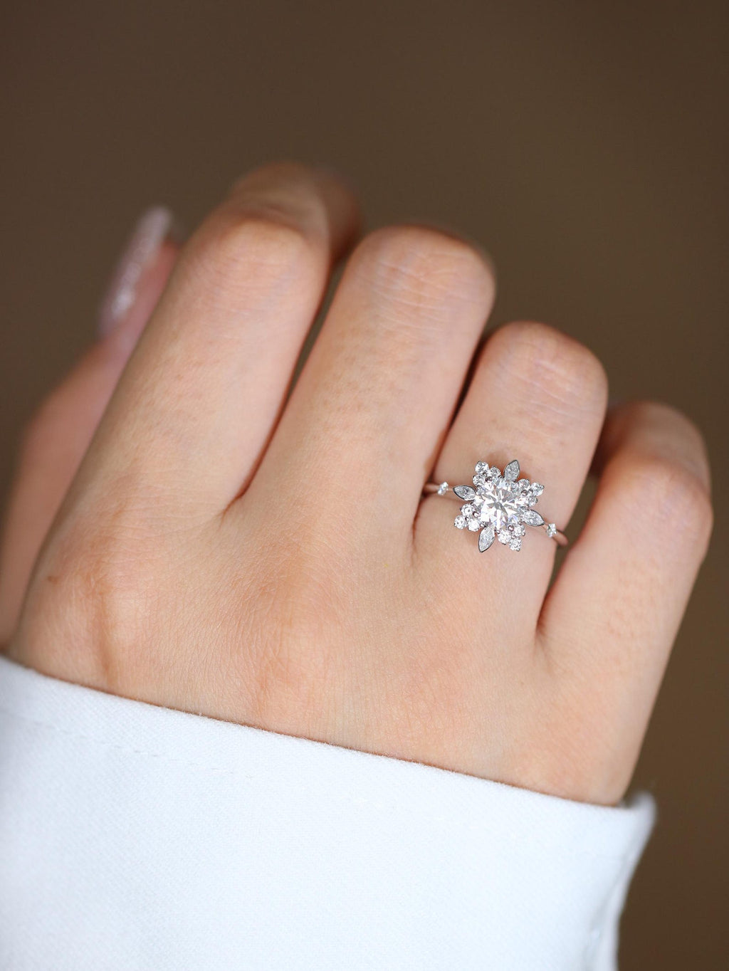 The Solmira Ring - Diamond Starburst Halo