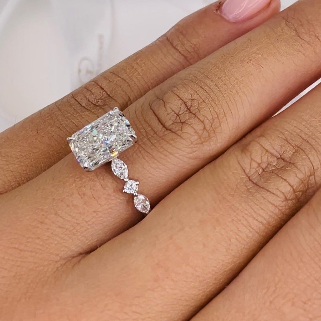 The Sydney Ring - Radiant Scattered Band Ring