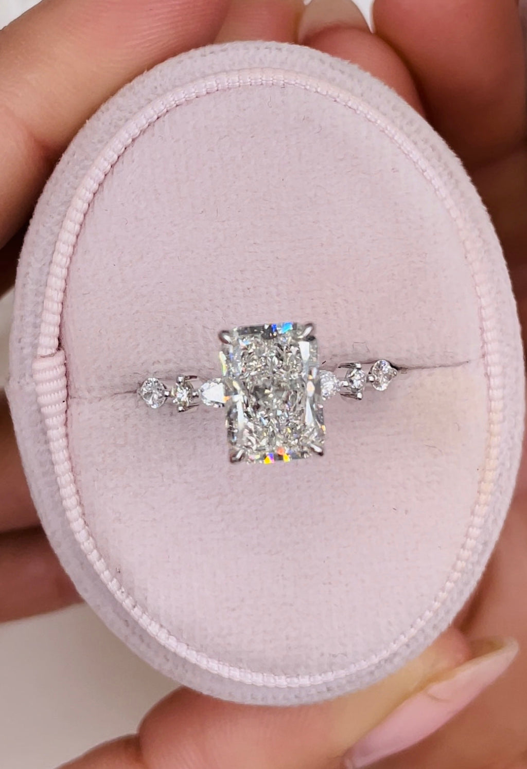 The Sydney Ring - Radiant Scattered Band Ring