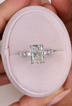 The Sydney Ring - Radiant Scattered Band Ring