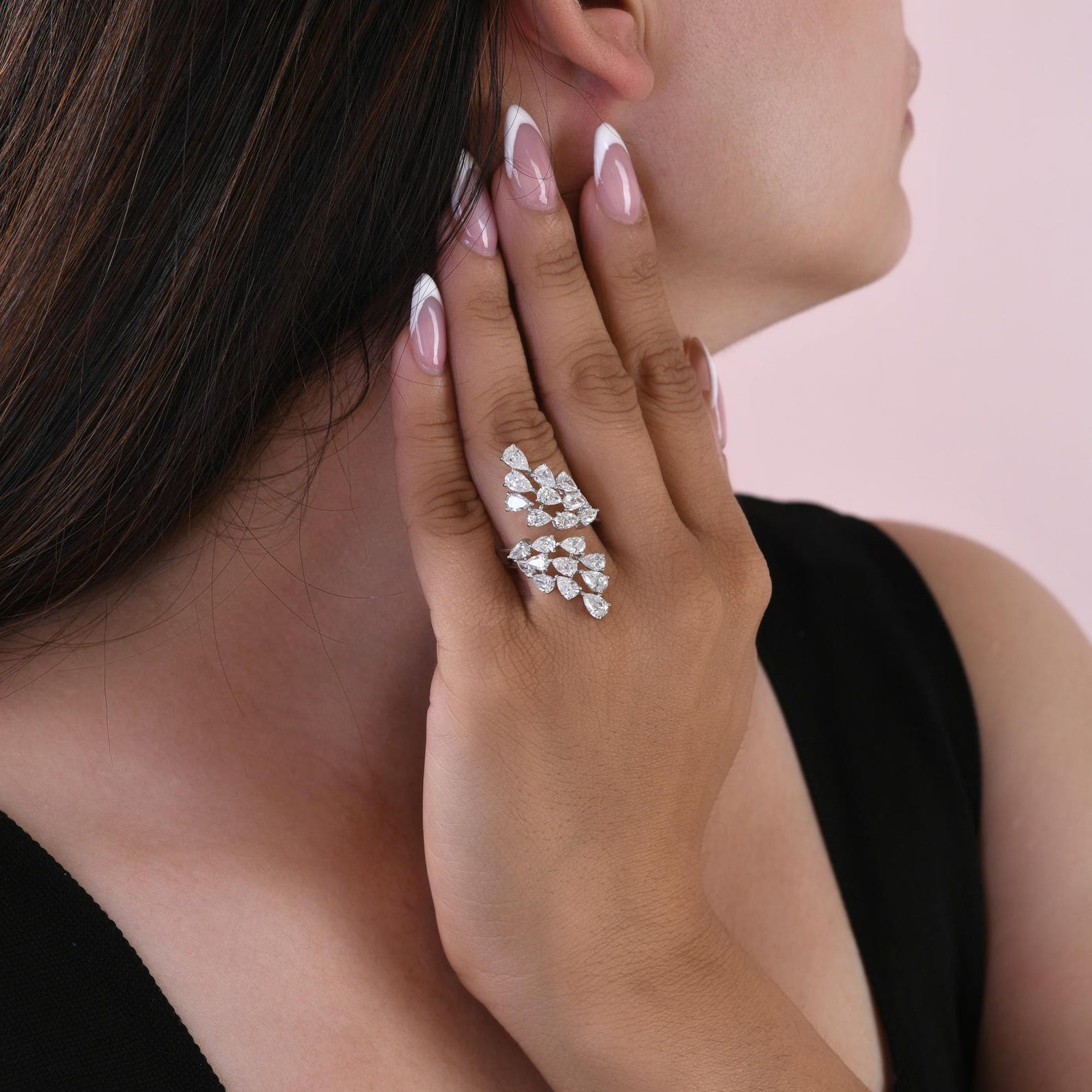 The Virellis Ring - Cascading Diamond Cluster Ring