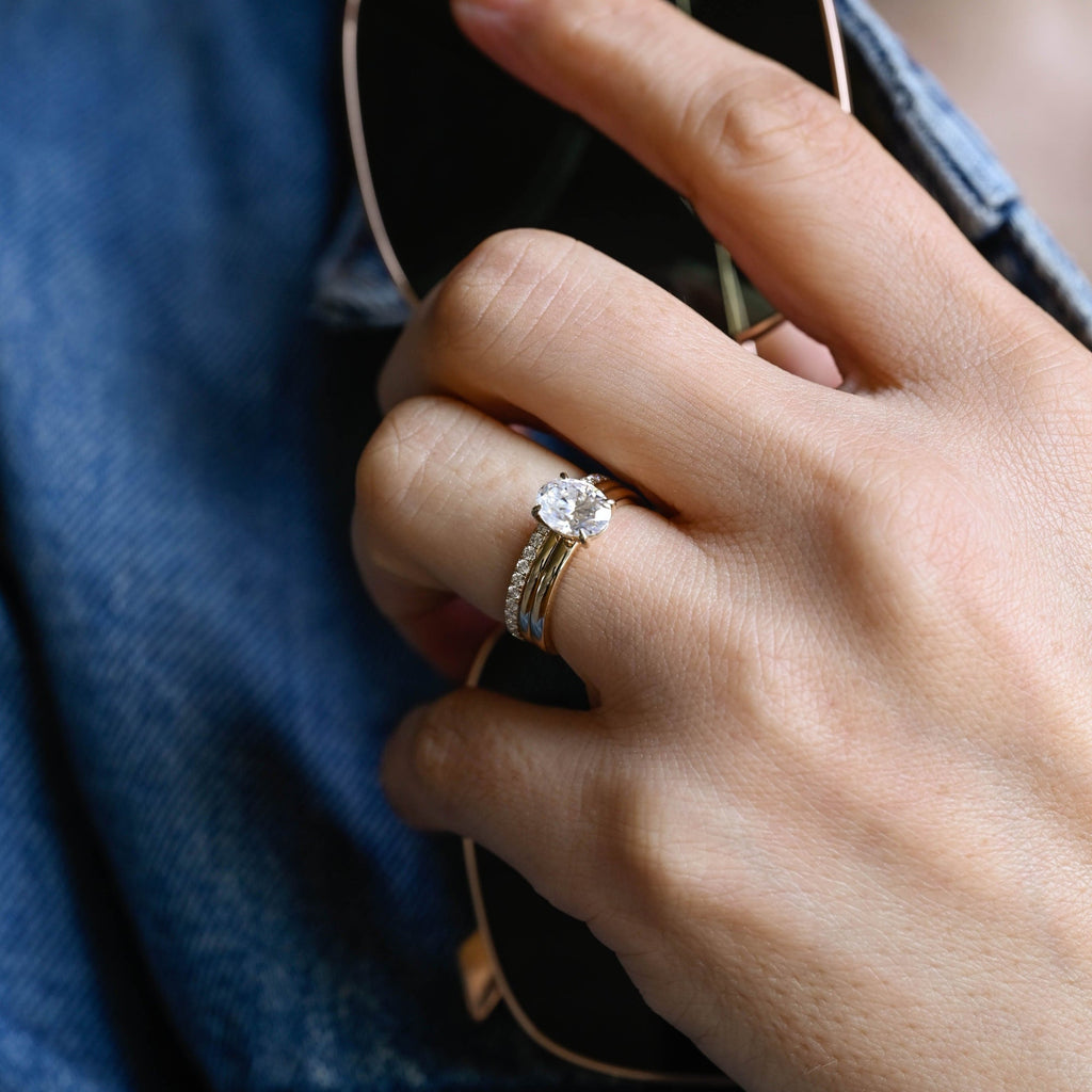 The Amara Bridal Set - Round Solitaire Bridal Ring Set