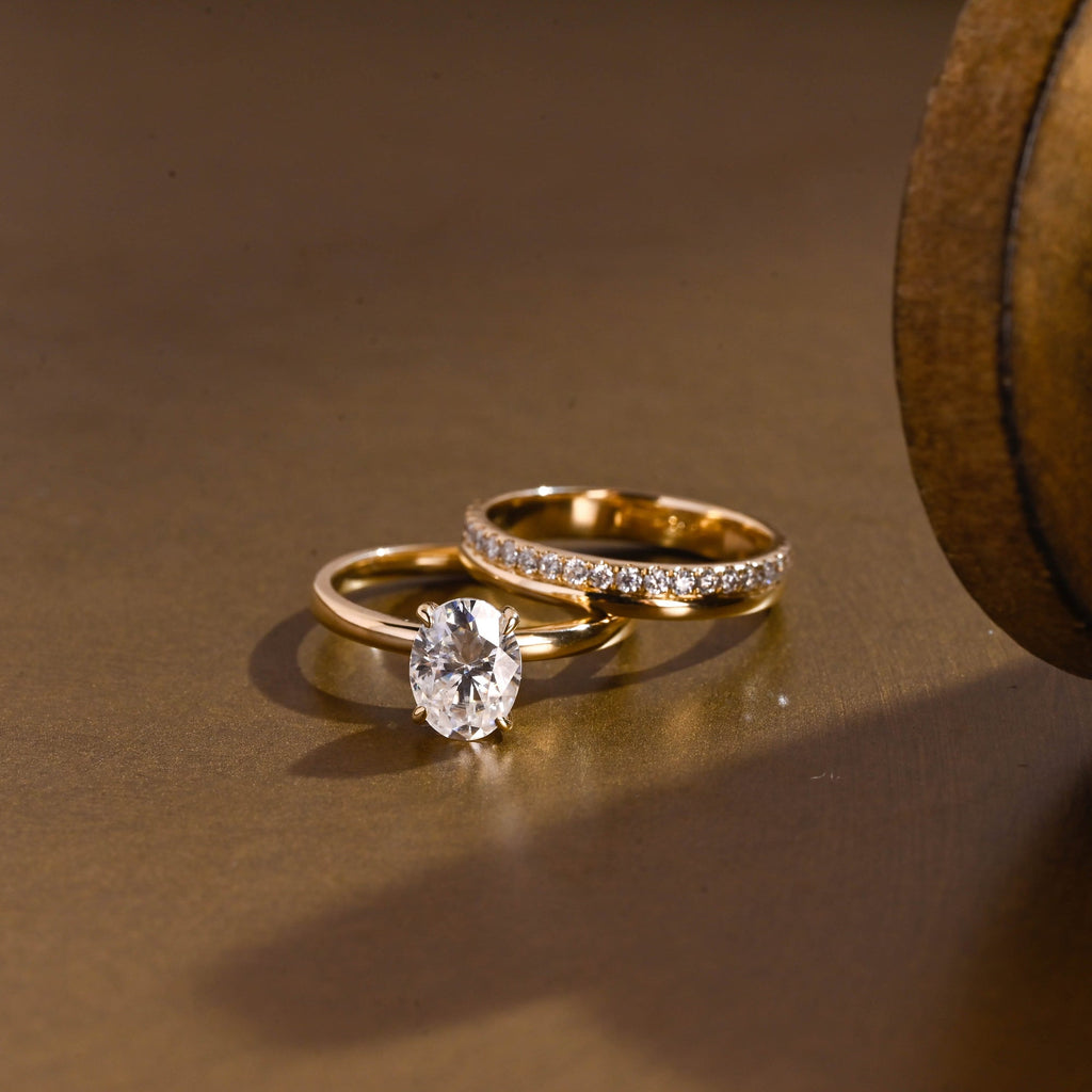 The Amara Bridal Set - Round Solitaire Bridal Ring Set