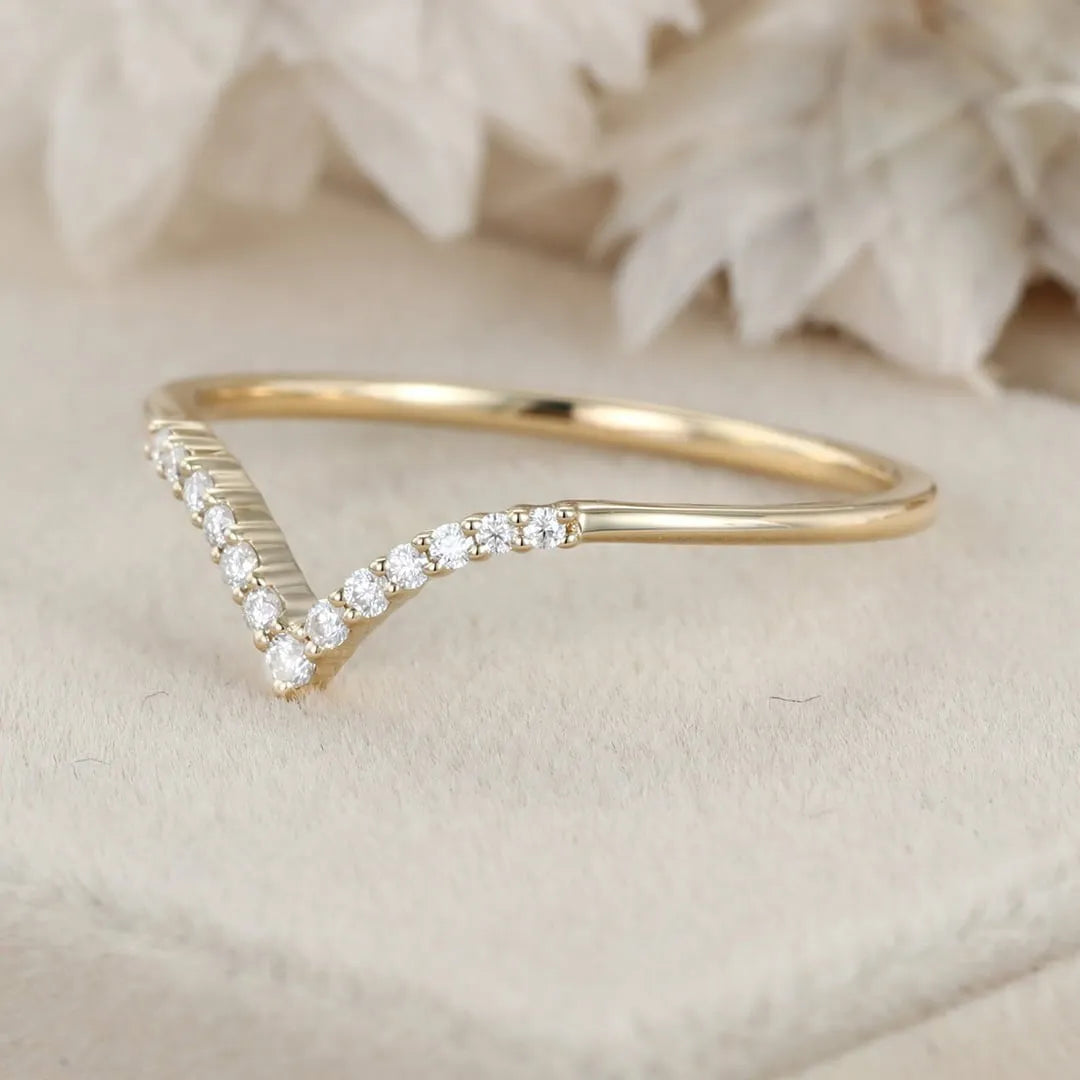 The Aria Ring - Diamond Contour Wedding Band