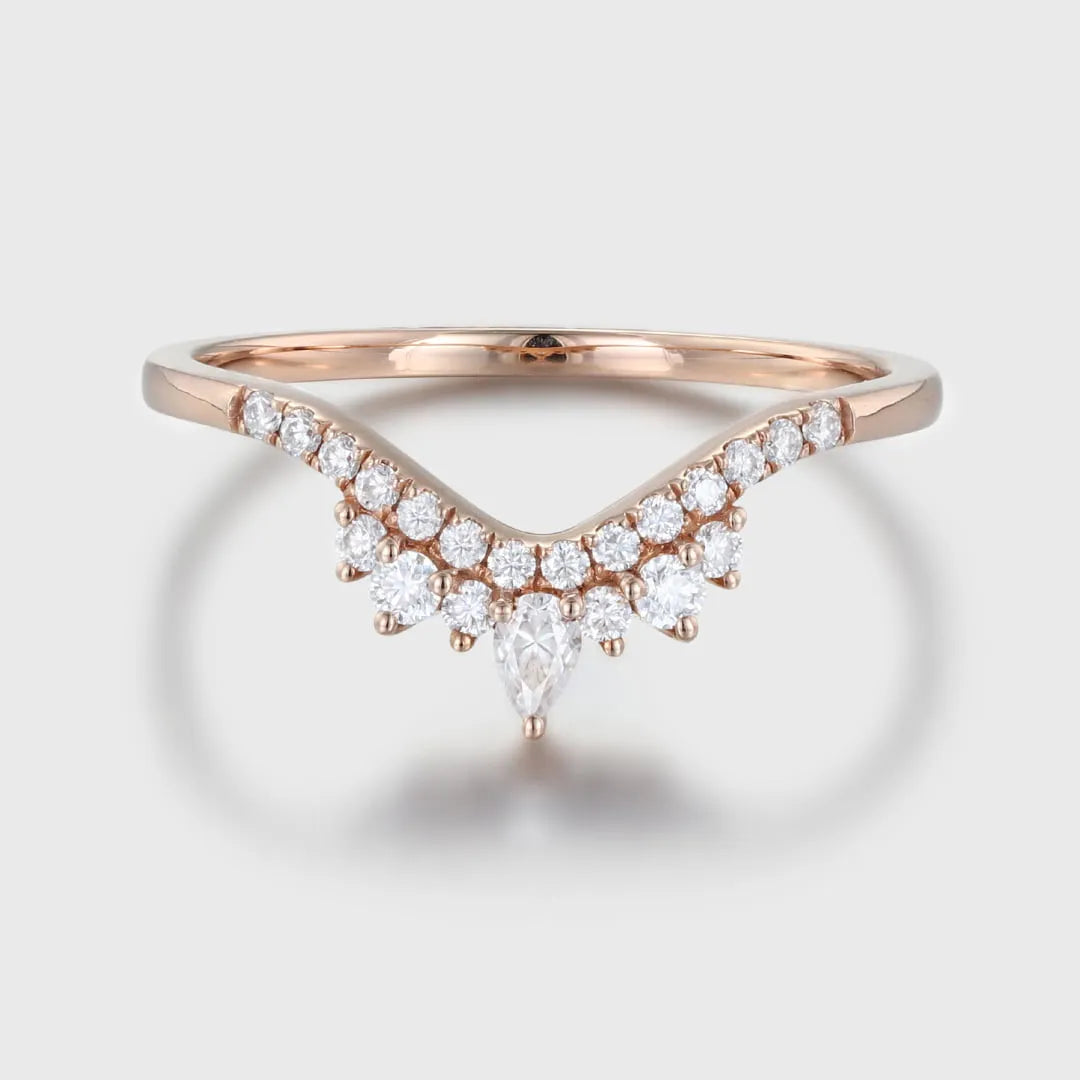 The Aurevia Ring - Pear Diamond Tiara Band