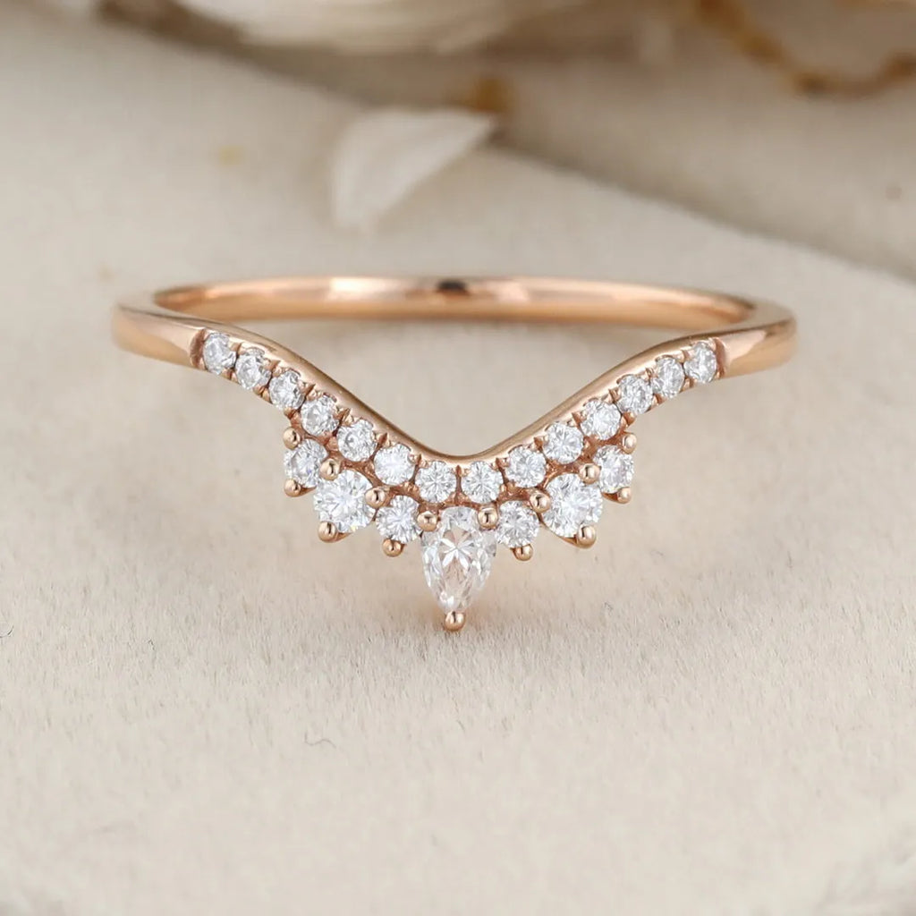 The Aurevia Ring - Pear Diamond Tiara Band