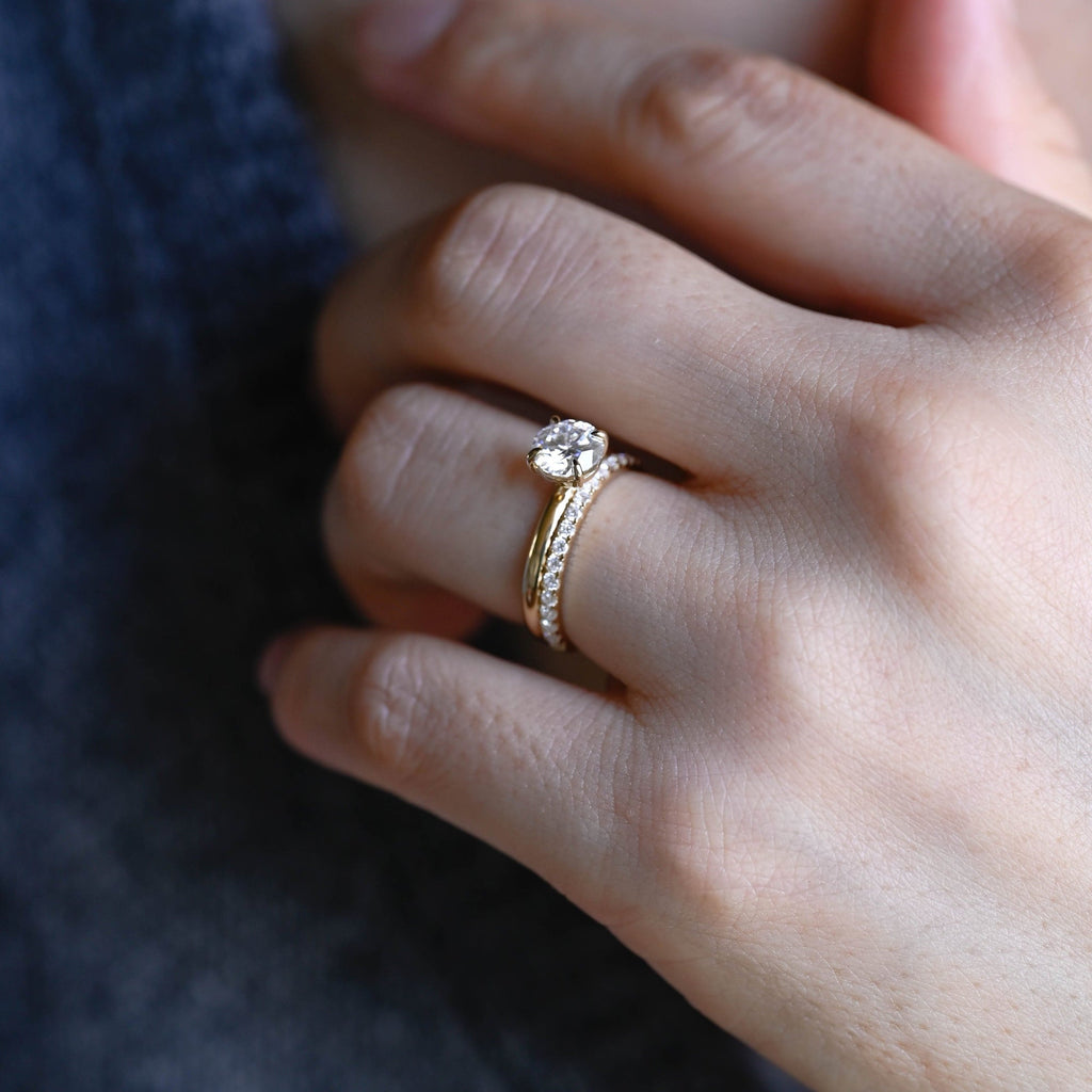 The Clara Bridal Set - Round Solitaire Ring with Pavé Wedding Band