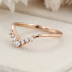 The Elin Ring - Round Diamond V Contour Ring