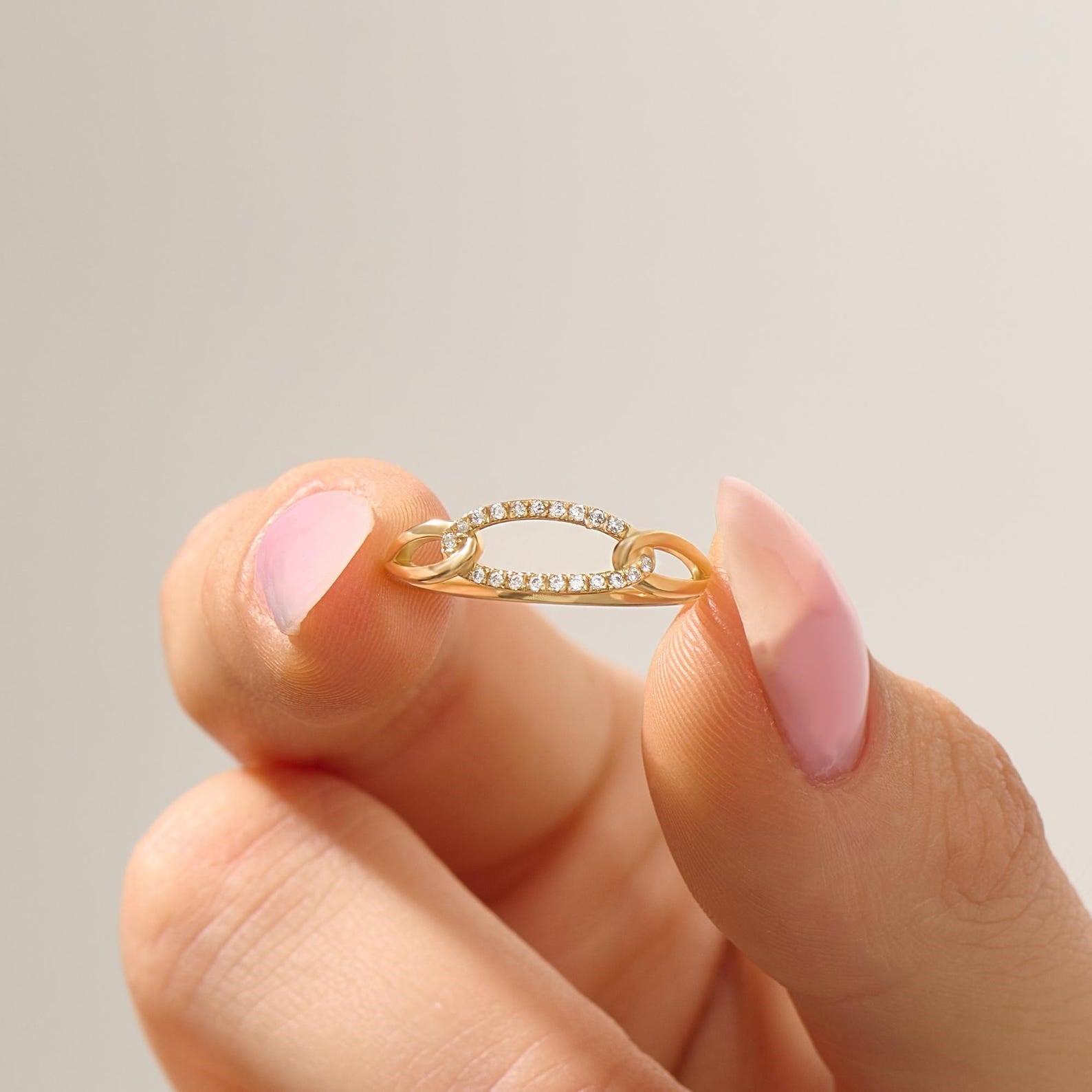 The Eloura Ring - Oval Pavé Diamond Ring