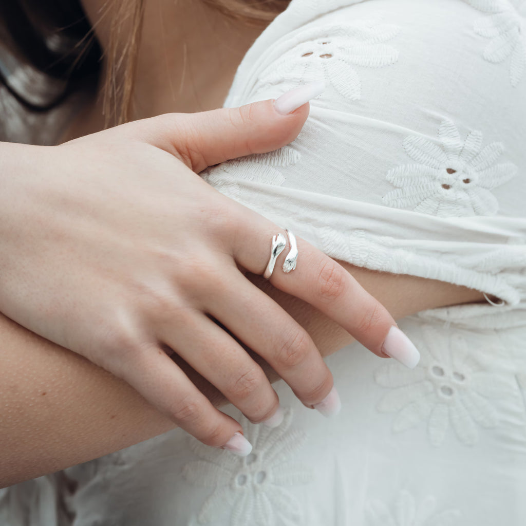 The Embrace Ring - Sculpted Hand Wrap Ring