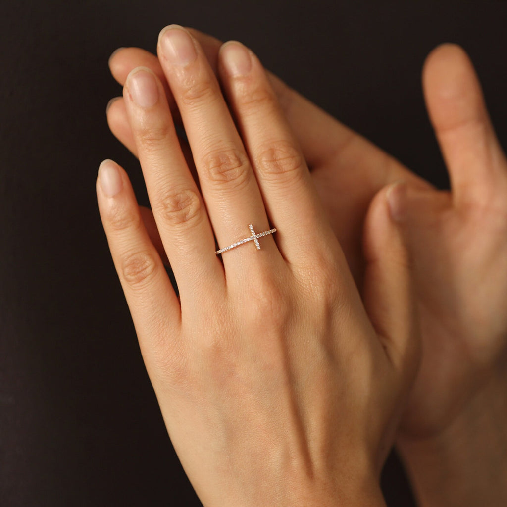 The Faith Ring - Diamond Cross Pave Ring