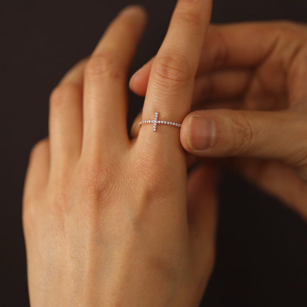 The Faith Ring - Diamond Cross Pave Ring