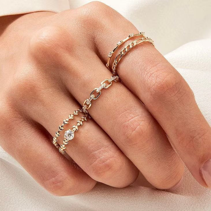 The Harper Band - Diamond Chain Link Ring