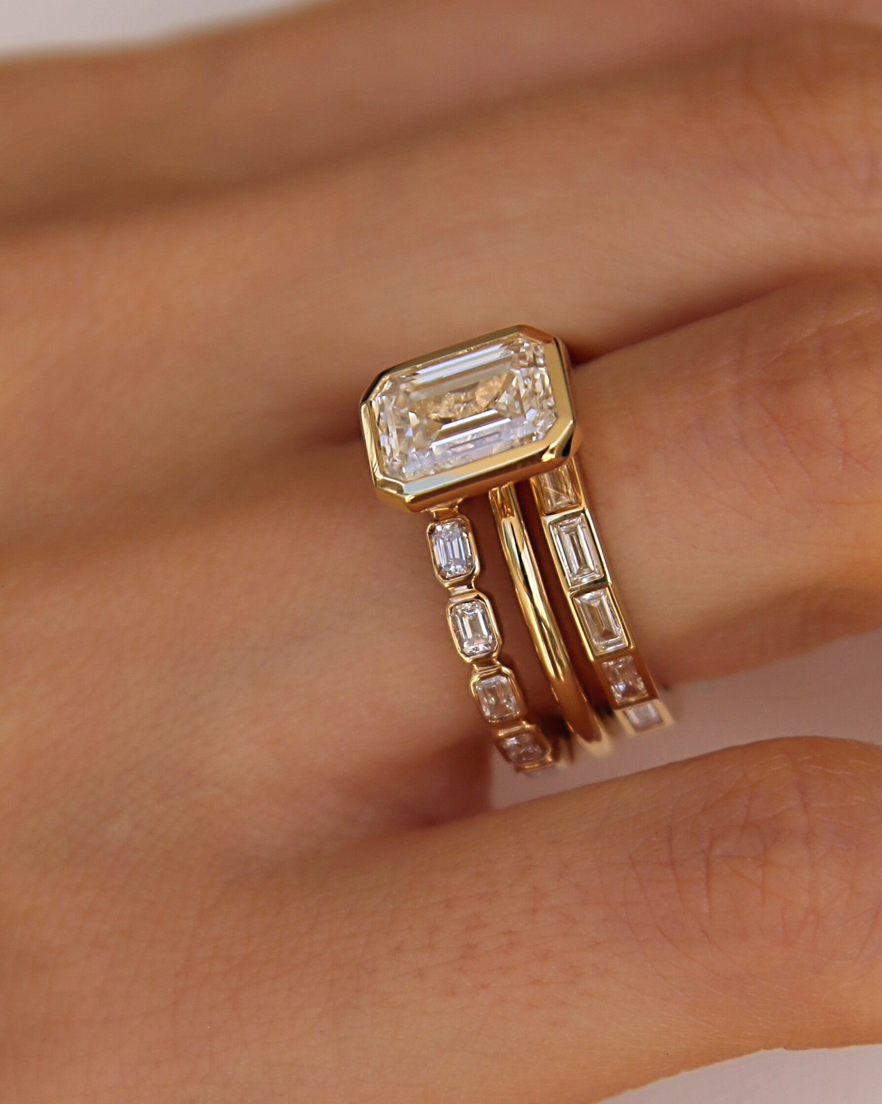The Lane Ring - Petite Emerald Bezel Ring